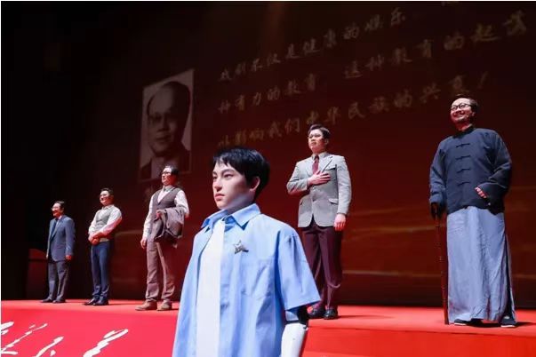 “学霸01”的开学首日