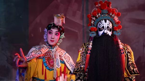 《霸王别“机”》首演